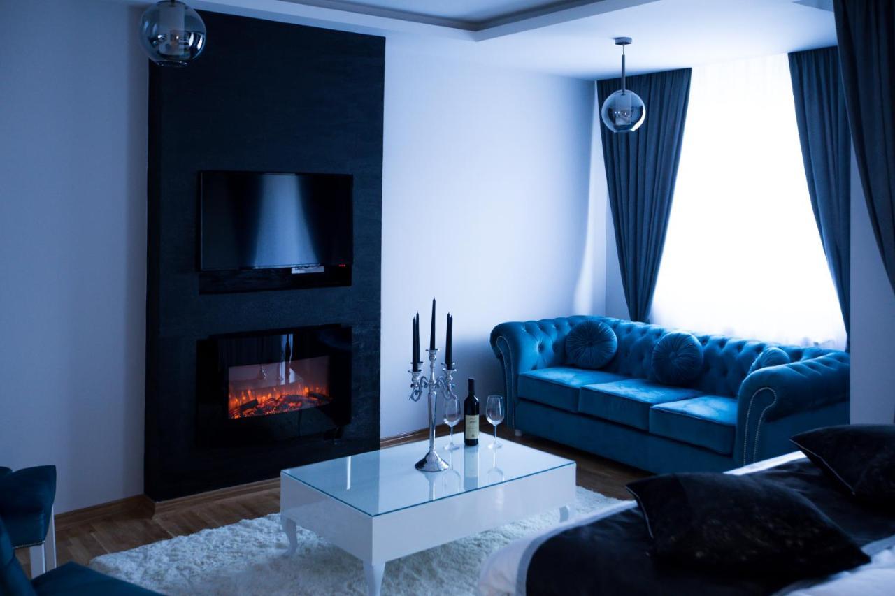 Apartment Exclusive And Studio 수보티차 외부 사진