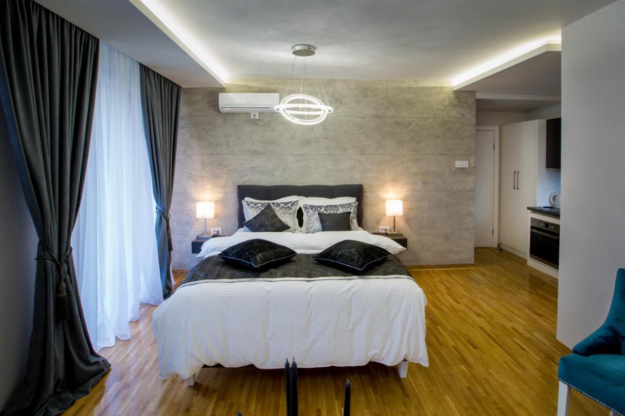 Apartment Exclusive And Studio 수보티차 외부 사진