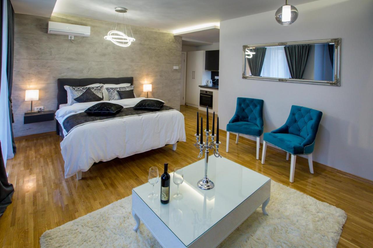 Apartment Exclusive And Studio 수보티차 외부 사진