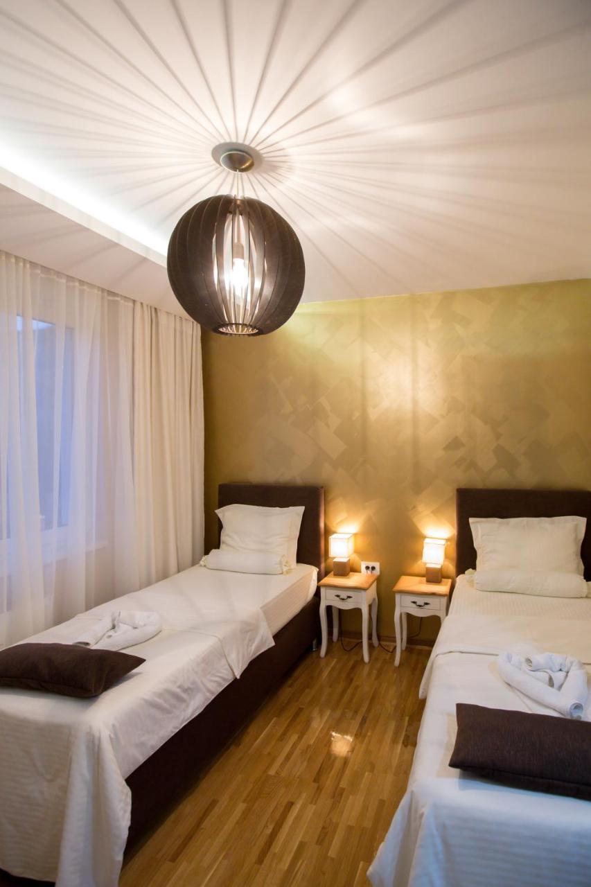 Apartment Exclusive And Studio 수보티차 외부 사진